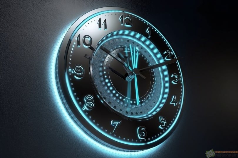 Prompt 8 Midjourney V5 Clock